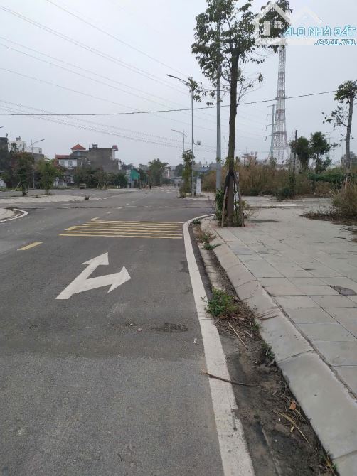 BÁN ĐẤT BT KHU ĐÔ THỊ NGUYỄN CÔNG TRỨ