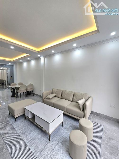 BÁN NHÀ PHỐ  QUANG TRUNG HÀ ĐÔNG LÔ GÓC  45 MÉT 4 TẦNG CHỈ HƠN 6 TỶ