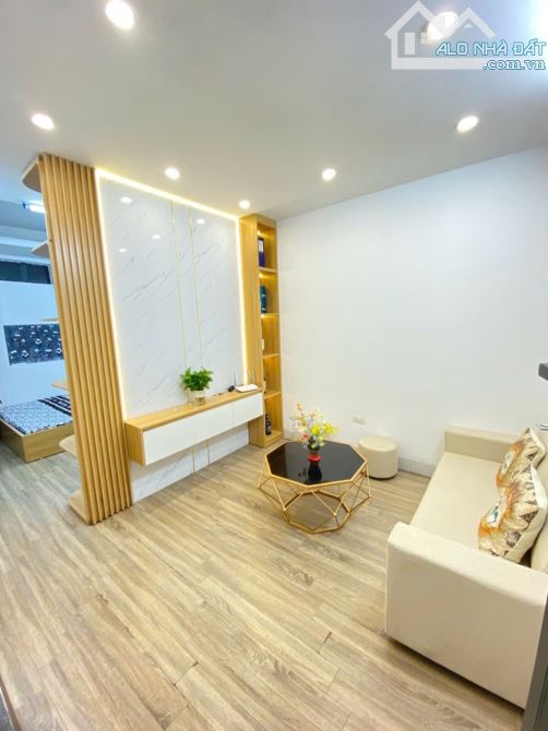 Chung Cư Mini Phố Vũ Tông Phan , Thanh Xuân, vị trí đẹp gần royal city - 1,33 Tỷ