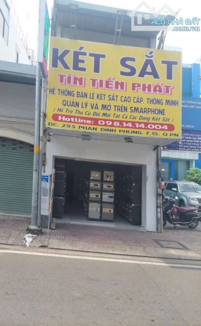 Cho thuê NNC Mặt tiền Phan Đình Phùng P.15 Phú Nhuận (4x10m). Giá 18 triệu/ tháng