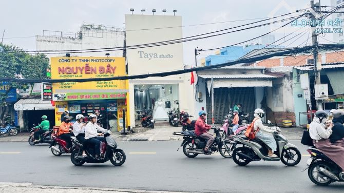 BÁN NHÀ MẶT TIỀN KINH DOANH SẦM UẤT– THOẠI NGỌC HẦU, TÂN PHÚ – DÒNG TIỀN ỔN ĐỊNH 200TR/NĂM