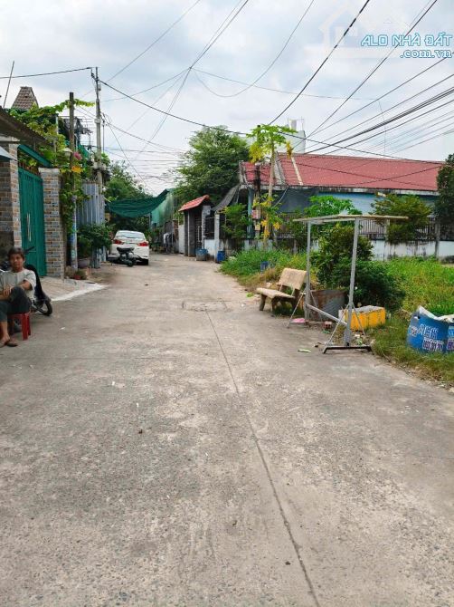 Bán gấp lô đất thổ cư 5,5m x 18m đường ô tô 1/Trung Đông 7, Thới Tam Thôn, Hóc môn - 1