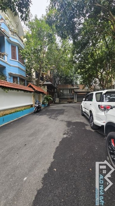 Biệt thự Vườn Đào Tây Hồ 325m, 5 tầng thang máy Full nội thất xịn sò. Giá 170 tỷ có bảo vệ - 1