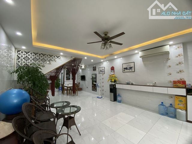 Bán gấp nhà Kinh Doanh, ô tô phố Hoàng Ngân - Cầu Giấy. DT120m, 5 tầng, MT5m, Giá 20,3 tỷ. - 1
