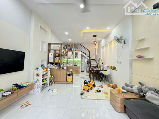 💥NHÀ MỚI💥ĐH Tài chính-Marketing, Long Trường🌹139M2, 4 TẦNG🍍chỉ 5,x tỷ (x có như không) - 1