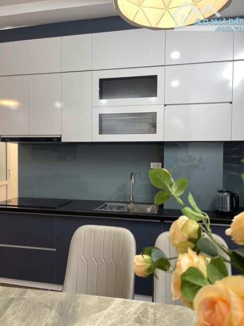 Chú Hoá bán Chung cư gần TH Dịch Vọng B, phố Trần Quý Kiên, DT: 86m2, 5.8 tỷ ở Cầu Giấy - 1