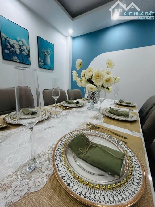 BÁN NHÀ P, HOÀNG NGÂN Q, CẦU GIẤY DT: 70M2 5T MT: 4,2M GIÁ : 16,5 TỶ - 2