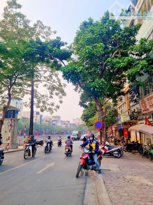 MP Vũ Tông Phan 200m2, mt 9m, vị trí đẹp, lô góc, kinh doanh đỉnh, ô tô dừng đỗ, tặng GPXD - 1