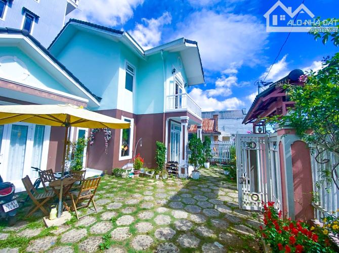 Villa Sân Vườn rẻ nhất trung tâm Đà Lạt DT 200m2 (12,5x16) Sân đậu ô tô, 1 lầu, view đẹp, - 2