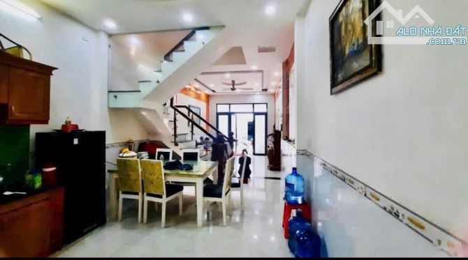 SÁT MẶT TIỀN KÊNH THAM LƯƠNG BÌNH TÂN, CẦN BÁN GẤP NHÀ 3 TẦNG, 4x15, HẺM Ô TÔ, NHỈNH 5 TỶ. - 2