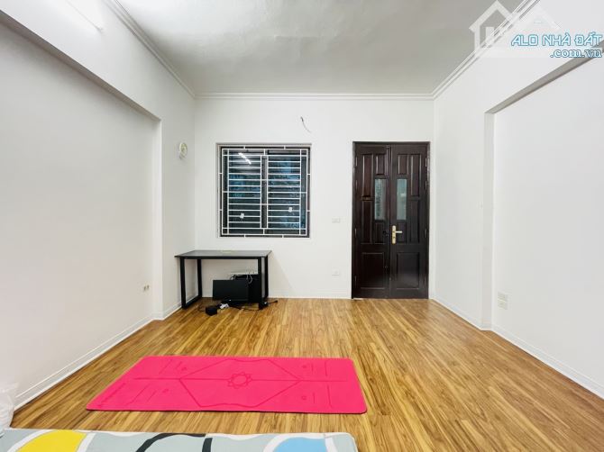 BÁN GẤP LK TIỂU KHU ĐT NAM LA KHÊ HĐ 61m2 x 4T x Mt4,2m giá 17,5 tỷ - 2