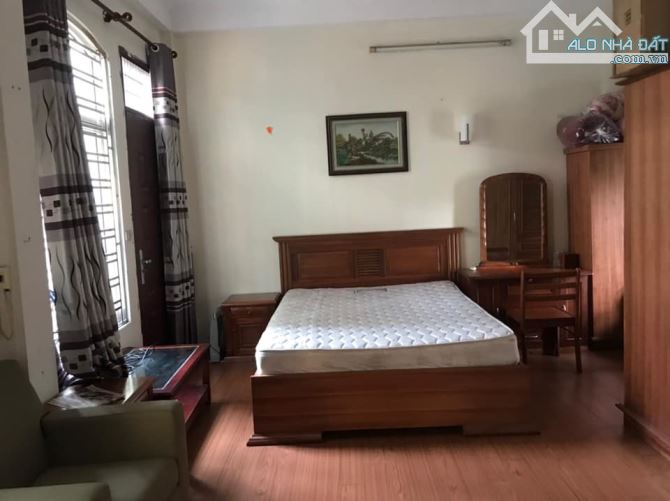 Ngõ Oto tránh Phố Vương Thừa Vũ - Thanh Xuân; 48.7m2 nhà 4 tầng giá chào 14tỷ5! - 2