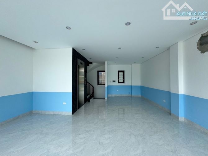 MP HOÀNG CẦU 50M2, LÔ GÓC 7 TẦNG THANG MÁY, MT 5M, VỈA HÈ KINH DOANH, 19 TỶ. - 2