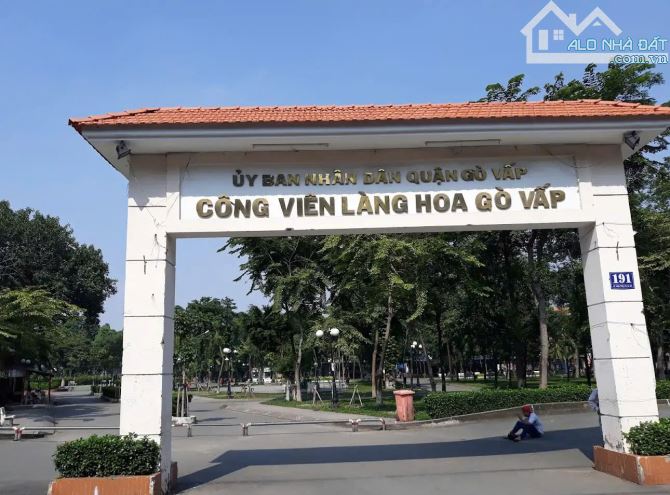 Bán nhà đẹp 5 lầu có T.Máy gara ô tô Nguyễn Văn Khối 84m2 tặng nội thất gần CV 12 tỷ xíu. - 2