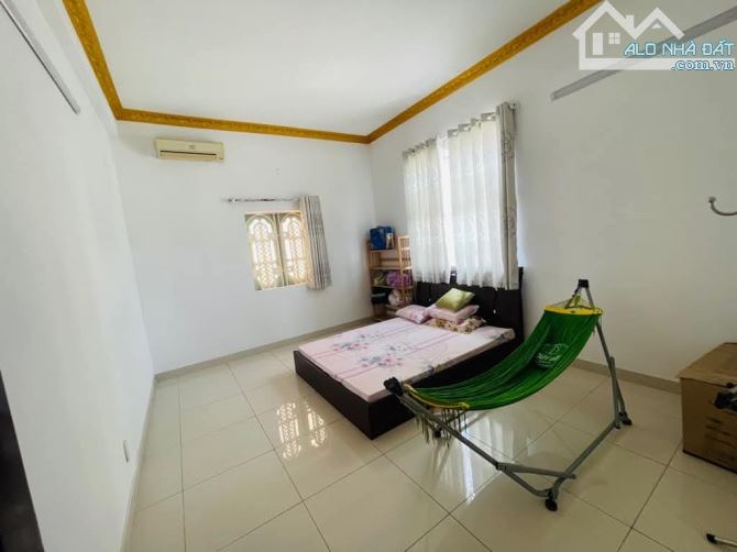 BÁN NHÀ MẶT TIỀN P17 GÒ VẤP- PHAN VĂN TRỊ- 80M- GÓC- 5 TẦNG- 11.X TỶ - 3