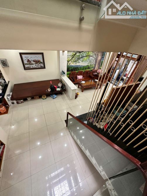 BÁN NHÀ THỚI AN Q12- LÊ THỊ RIÊNG- 165M- 8X21M- 3 TẦNG- 13.999 TỶ - 3