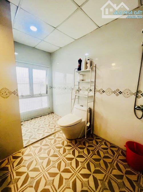 NHÀ NGAY EMART 2 Gò Vấp - 50m2, 3 Tầng, 3pn, sân thượng - 4 tỷ 7 - 3