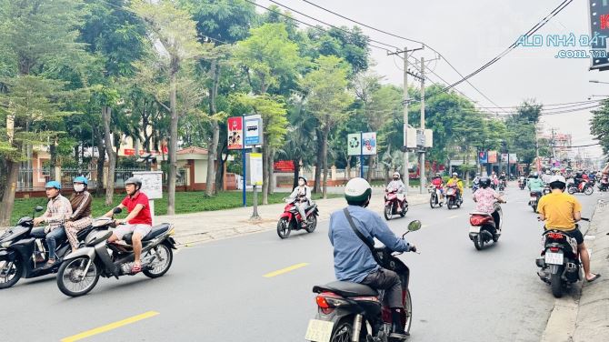 BÁN NHÀ MẶT TIỀN KINH DOANH SẦM UẤT– THOẠI NGỌC HẦU, TÂN PHÚ – DÒNG TIỀN ỔN ĐỊNH 200TR/NĂM - 3