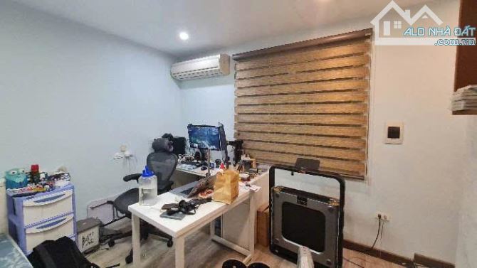 Bán Nhà Yên Lãng 31m² 5 Tầng Mặt Ngõ Ô Tô Tránh Kinh Doanh Đỉnh Cao Chỉ 5.38 Tỷ - 3