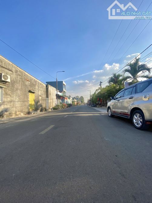 🆘 192m2 (152m2 ONT), Ngang 11M đường Bê Tông. CHỦ NGỢP GIẢM SÂU từ: 3,5 Tỷ chỉ còn 2,8 Tỷ - 4