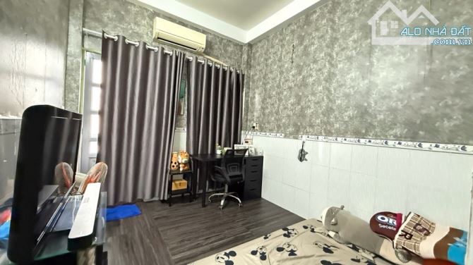 Vỡ Nợ Bán Gấp Nhà Đường Tân Hoà Đông - 87m2 - 4 Tầng - HXH 5M Thông - Giá Nhỉnh 3 tỷ - 4