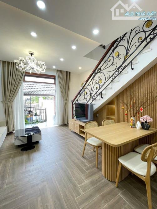 Villa 2 tầng full nội thất mặt tiền Sử Hy Nhan ( k69 Lê Ngô Cát cũ ) - 4