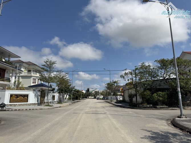 Bán đất dãy Biệt thự đẹp nhất Thuỷ Thanh - 5