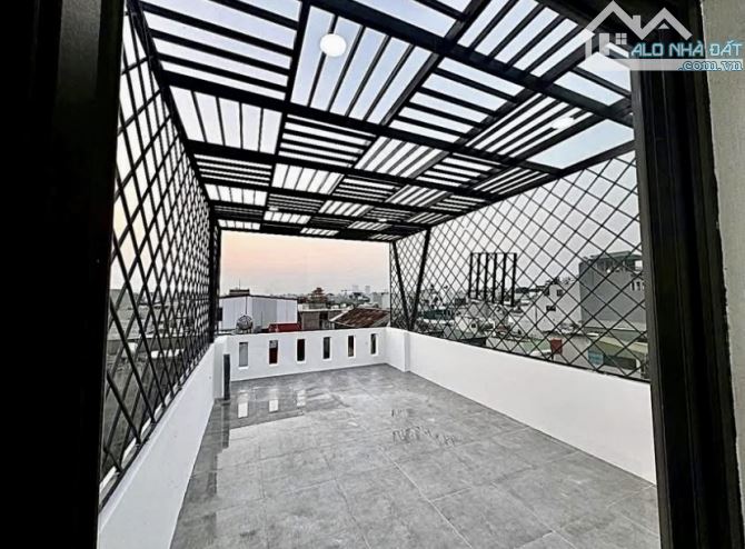 PHÂN LÔ HỒNG TIẾN - 60M2 x 5T - THANG MÁY - Ô TÔ TRÁNH - KINH DOANH - HƠN 12 TỶ - 4