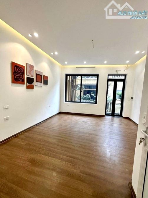 PHÂN LÔ PHỐ BỒ ĐỀ, 50M x 6 TẦNG, HƠN 10 TỶ, THANG MÁY, GARA Ô TÔ, KINH DOANH - 4