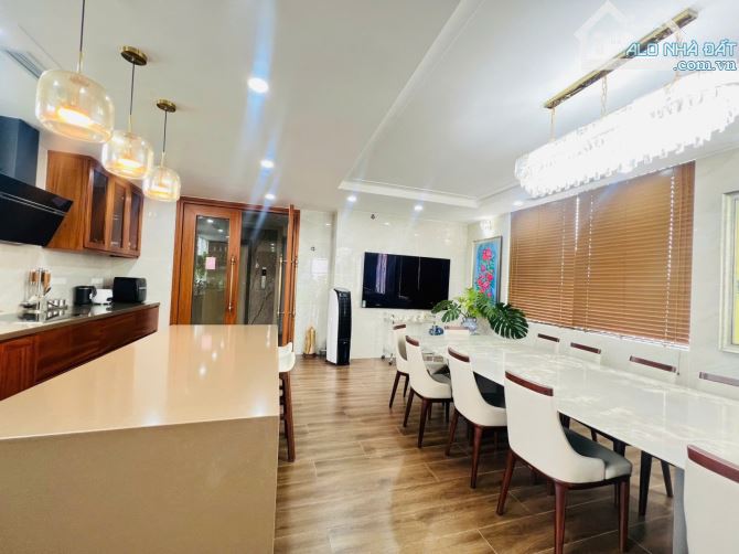 Bán Toà Nhà 12 Tầng mặt phố Triệu Việt Vương, Hai Bà Trưng giá siêu hời 218 tỷ, 150m2 - 5
