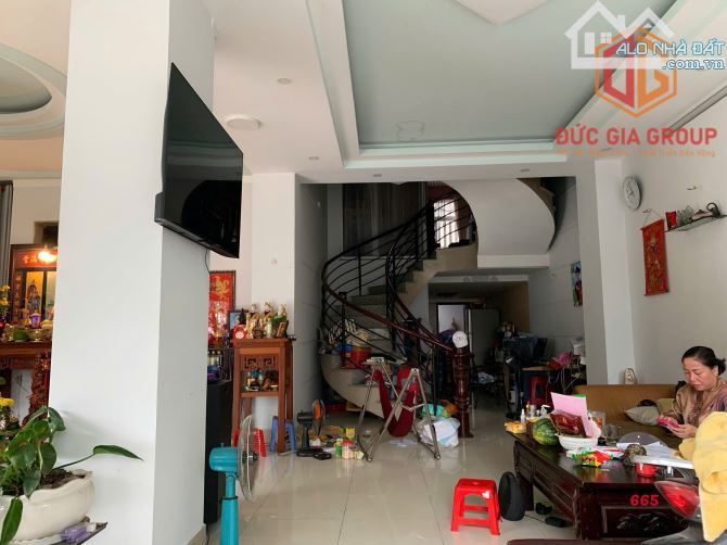 Cần bán nhà 1 trệt 3 lầu đường N4 khu dân cư Bửu Long giá 6,2tỷ - 7