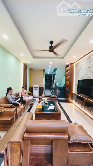 Phùng Chí Kiên, Phân lô ô tô tránh, 60m2, 5 tầng , Mt 4m. - 8