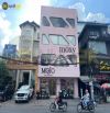 Cho thuê nhà 7 - 9 Đường D2 (Nguyễn Gia Trí), P25, Bình Thạnh. 4 Tầng, Ngang 8,2m chỉ180tr