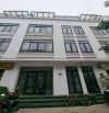 Cho thuê shophouse Vinhomes Gardenia Hàm Nghi, Q Nam Từ Liêm. DT 95m2 x 5t, mt 6m. Giá 50t