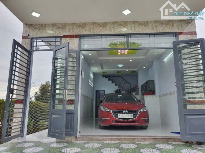 Cần bán gấp dãy trọ trong khu dân cư Tân Đức   giá cực tốt: 2 tỷ 350  Vị trí: A83 số 38 kd