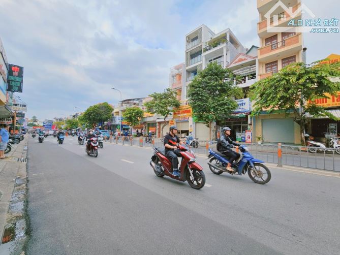 MẶT TIỀN SIÊU KINH DOANH - 3 TẦNG - 112M2 - CHO THUÊ 25TR/THÁNG - KẾ BÊN CITYLAND