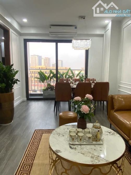 Bác Chính bán chung cư Vinaconex 7, số 61 Nguyễn Văn Giáp, 84m2, 5,6 tỷ Quận Nam Từ Liêm
