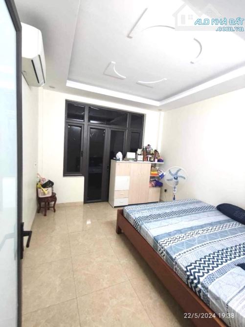 Bán nhà Phụng Châu , Nhà mới kiểu dáng đẹp, 45m2, giá 3,3 tỷ - 1