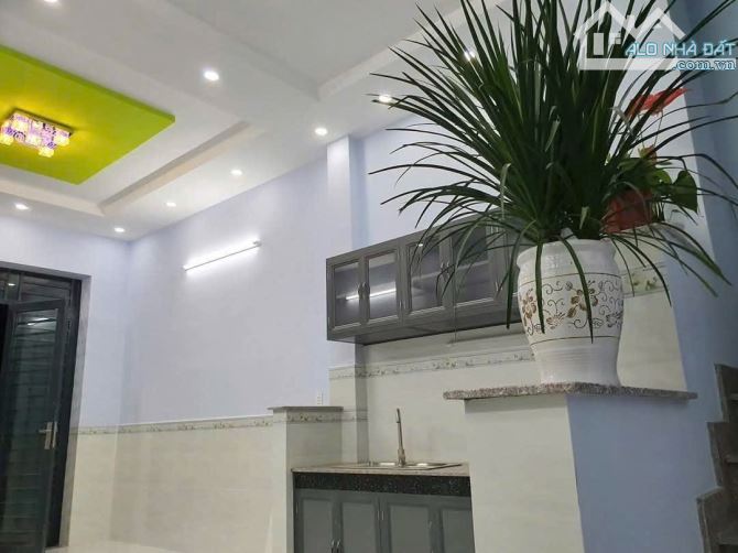 Cần bán gấp dãy trọ trong khu dân cư Tân Đức   giá cực tốt: 2 tỷ 350  Vị trí: A83 số 38 kd - 1