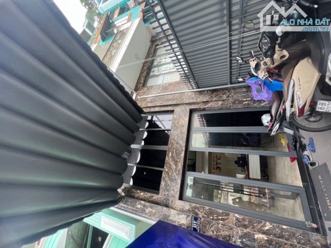 MẶT TIỀN KINH DOANH 70M2 18 TỶ NHÀ MỚI - 1