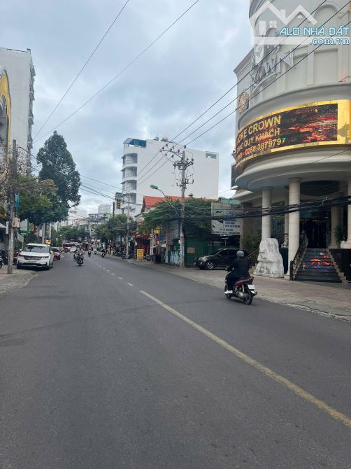 Bán nhà căn góc đẹp 2 mặt tiền đường Vân Đồn, p.Phước Hoà-Nha Trang giá 12 tỷ - 1