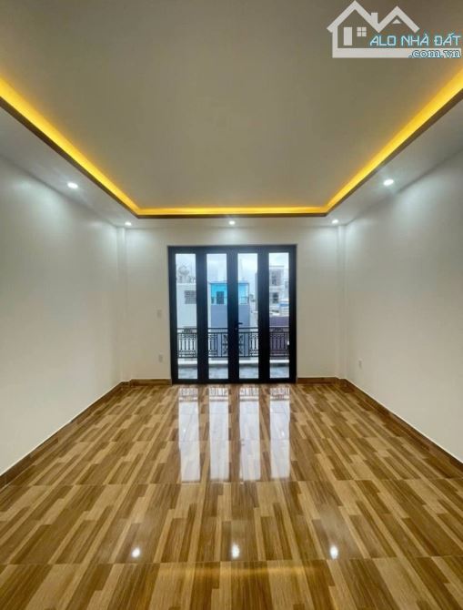 Bán nhà Nguyễn Bỉnh Khiêm, Đằng Giang, Ngô Quyền, Hải Phòng. 4 tầng, 40m2, 5 tỷ.  Ngang 4m - 1