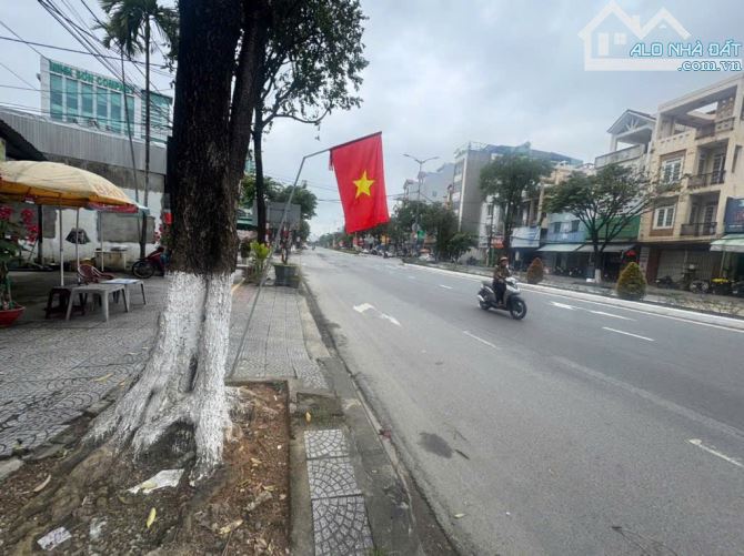 LÔ GÓC – SÁT CẦU RỒNG! BÁN ĐẤT 600M2 - 2MT ĐƯỜNG 2 THÁNG 9 - Q. HẢI CHÂU (GẦN BÌNH MINH 4) - 2