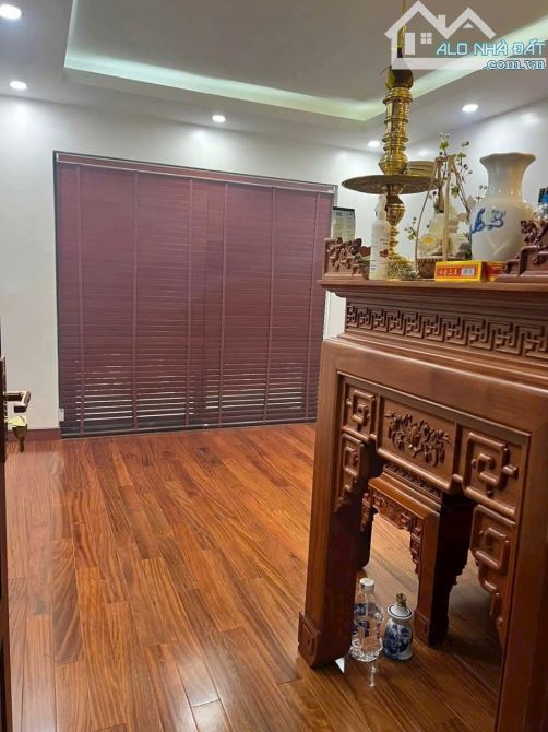 BÁN NHÀ PHỐ SÀI ĐỒNG, LONG BIÊN 8 TỶ 45M 5 TẦNG, MT 4M, NGÕ THÔNG KD, Ô TÔ VÀO - 3