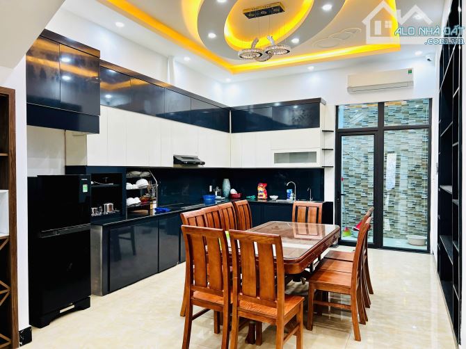 Ptuan. Cần Bán Nhanh Nhà 4 Tầng 90m2 Khu Phân Lô Thư Trung, Văn Cao - 3