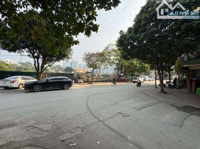 23 tỷ phân lô,phố Dương Khuê, 67m2, 8Tang, mt 4.6m,vỉa hè,ô tô tải tránh,kinh doanh - 5