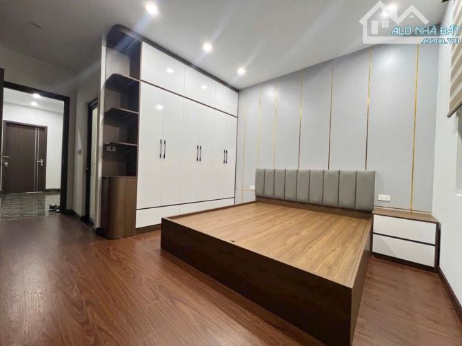 Bán nhà Ô tô đỗ cửa, Thang máy 70m2*6T giá 18.5 tỷ Lê Trọng Tấn, Thanh Xuân - 6