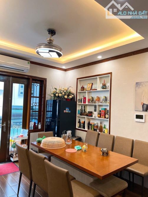 Bán nhà phố Cầu Giấy 72m2x5T đẹp, KD trung tâm Cầu Giấy, gần Lotte, nhỉnh 12 tỷ - 6