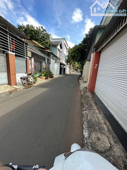 BÁN LÔ ĐẤT MẶT TIỀN ĐƯỜNG XUÂN DIỆU - PHƯỜNG TÂN LỢI - DT: 4,7x18m - H: ĐÔNG NAM - 4,99 TỶ