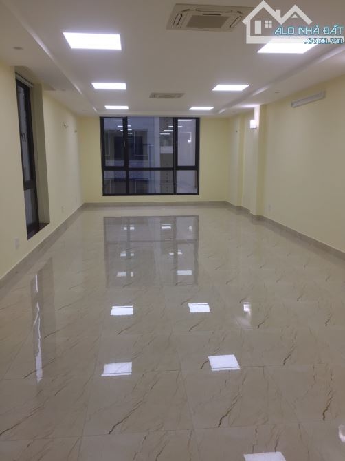 Cho thuê văn phòng 60m2,120m2 mặt phố Nguyễn Ngọc Nại ,Quận Thanh Xuân